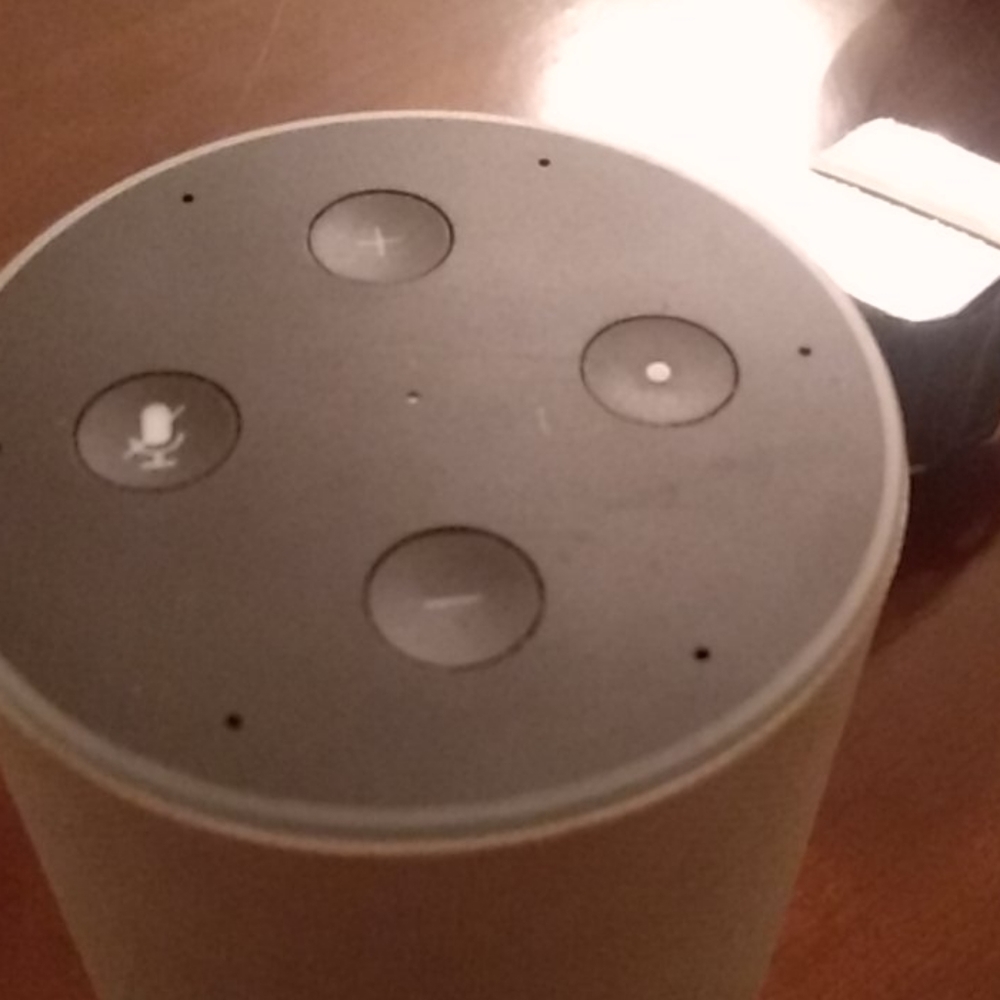 Amazon Alexa - Picture 2 of 4